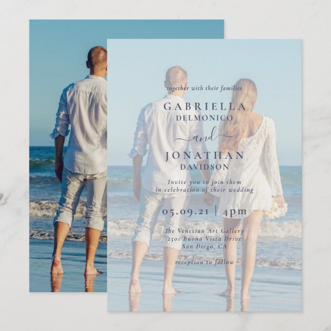Modern Couple Foto White Overlay Wedding Einladung (Vorne/Hinten)