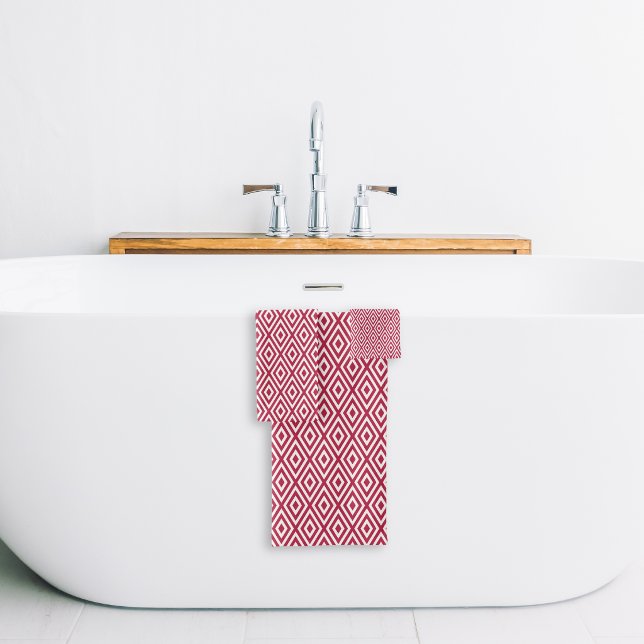 Modern Crimson White Geometric Badhandtuch Set (Von Creator hochgeladen)