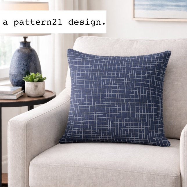 Modern Crosshatch burlap texture pattern Kissen (Modern navy linework pillow adds quiet texture and refined style to relaxed interiors.)
