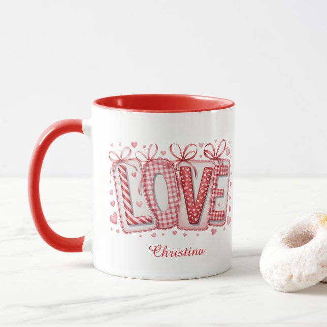 Modern Cute Love Typography Custom Name  Tasse (Mit Donut)
