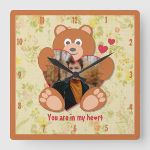 Modern Cute Yellow Teddy Bear Heart Photo Frame Quadratische Wanduhr