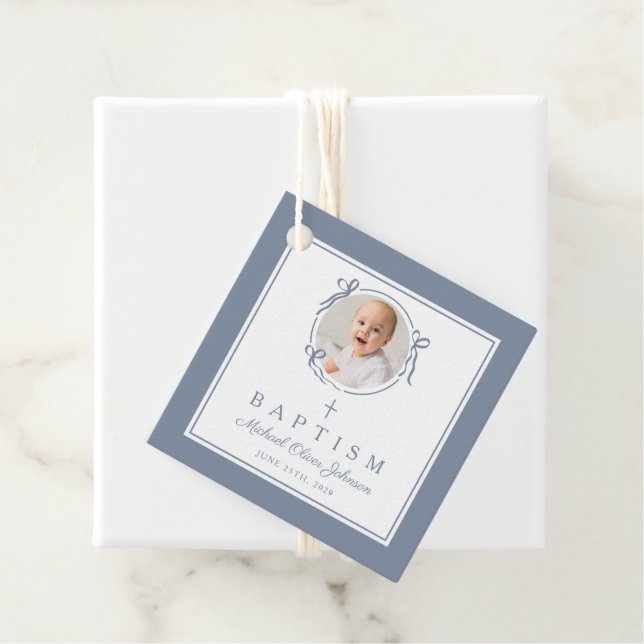 Modern Dusty Blue Boy Baptism Photo Geschenkanhänger (Beispiel)