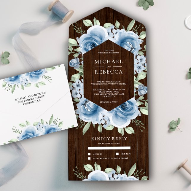 Modern Dusty Blue Floral Bouquet Barn Wood Wedding All In One Einladung (Von Creator hochgeladen)