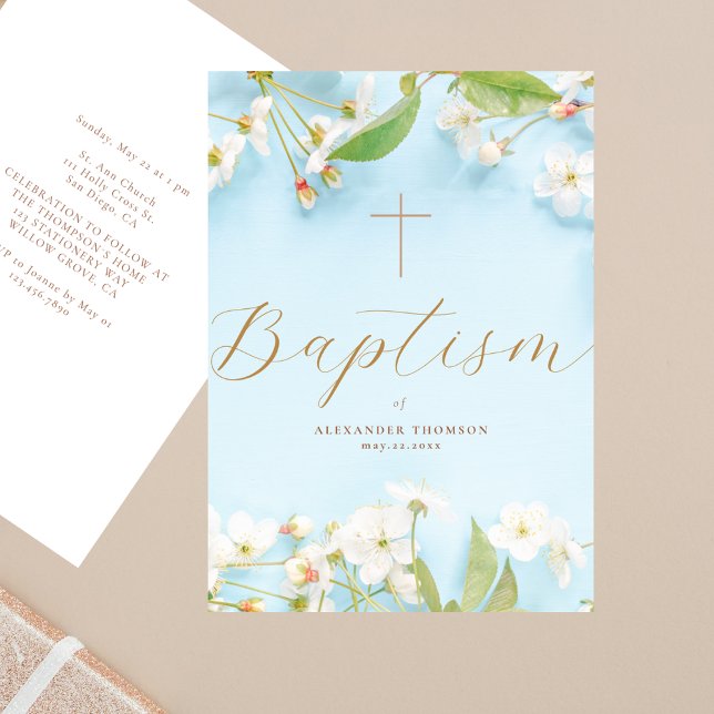 Modern Elegant Script Blue Flowery Cross Baptism Einladung (Von Creator hochgeladen)