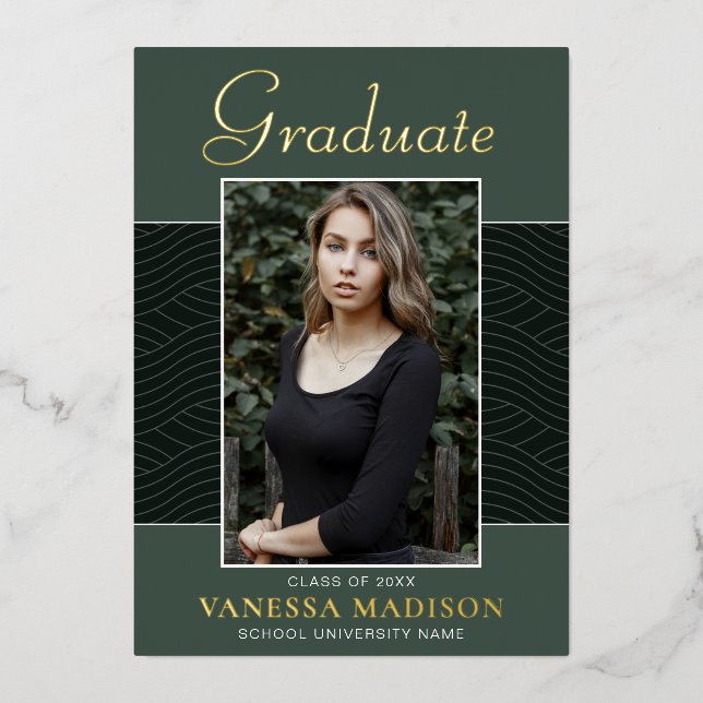 Modern | Elegantes Script 1 Foto Foil Grad Card Folieneinladung (Vorderseite)