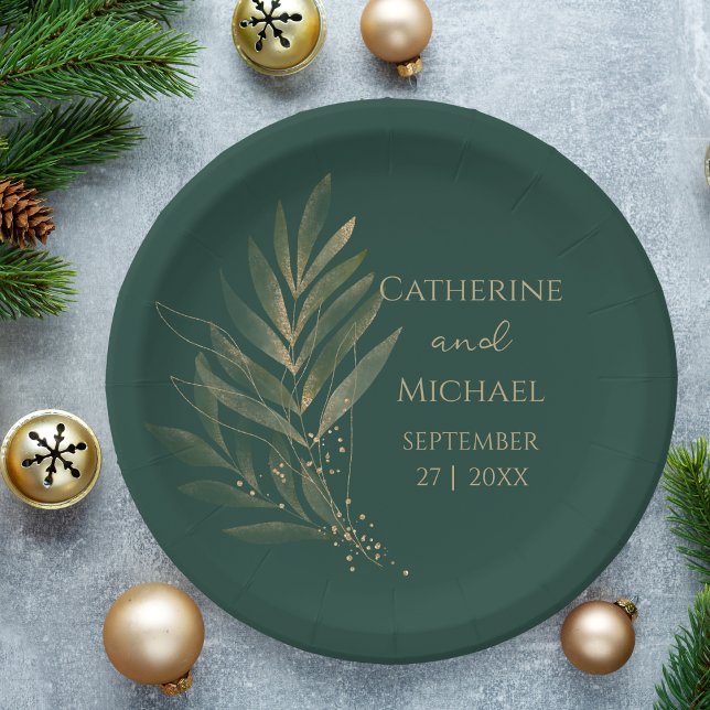 Modern Emerald Green Gold Leaf Wedding Monogram Pappteller (Von Creator hochgeladen)