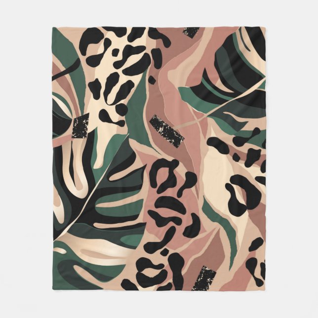 Modern exotic pattern with leopard skin. Creative  Fleecedecke (Vorderseite)