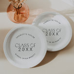 Modern Fete | Minimaler Class Year-Abschluss Pappteller<br><div class="desc">Diese modernen Fete-Klasse Jahr Abschluss Papier-Teller sind perfekt für ein einfaches Party. Das Design besticht durch eine elegante boho Typografie mit einer Touch von elegantem Stil in minimalistischem Schwarz-Weiß. Personalisieren Sie Ihre Teller mit dem Namen des Absolventen und des Jahrs der Klasse.</div>