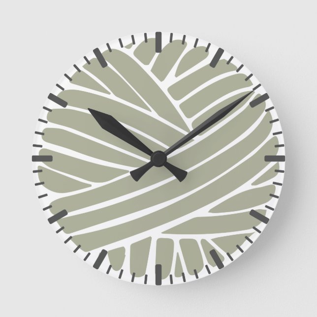 Modern-garnball-Rundschau mit Evergreen Fog Minima Runde Wanduhr (Vorderseite)