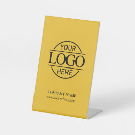 Modern gelbes Firmenlogo Sockelschild