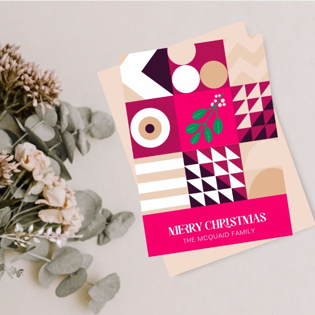 Modern Geometric Burgundy Pink Weihnachten (Modern Geometric Pinks and Maroon Holiday Card)