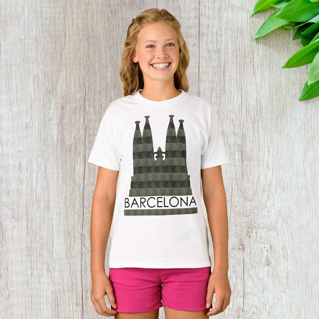 Modern Geometric Sagrada Familia Barcelona Skyline T-Shirt (Von Creator hochgeladen)