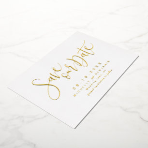 Modern geschriebenes Gold-Script Save the Date ein Folieneinladung