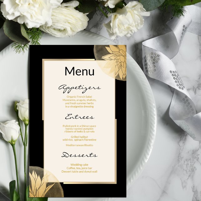 Modern Gold Floral Wedding Menu on black (Von Creator hochgeladen)
