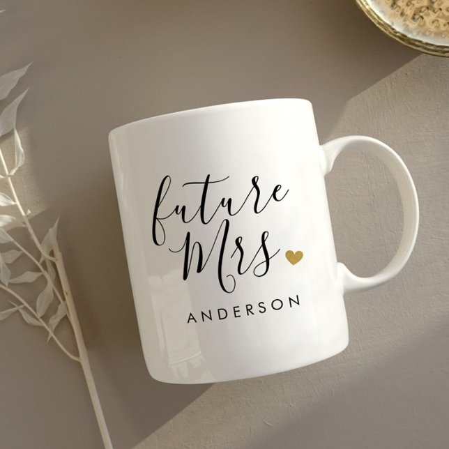 Modern Gold Heart Future Mrs. Verlobung Gift Kaffeetasse (Von Creator hochgeladen)