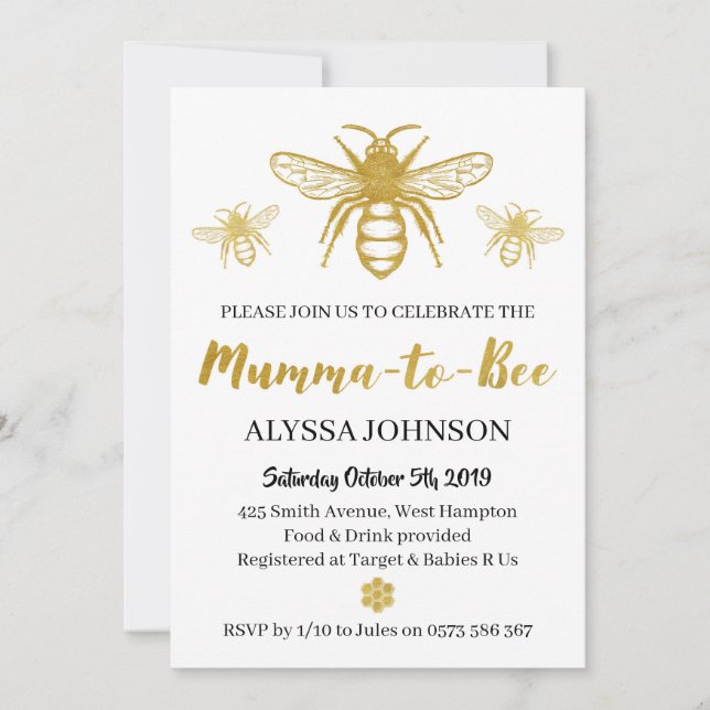 Modern Gold Mumma to Bee Baby Shower Einladung (Vorderseite)