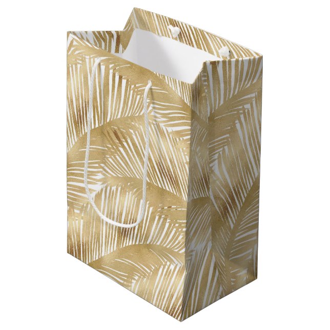 Modern Gold Palm Leaf tropisches Muster Mittlere Geschenktüte (Vorderseite Schrägansicht)
