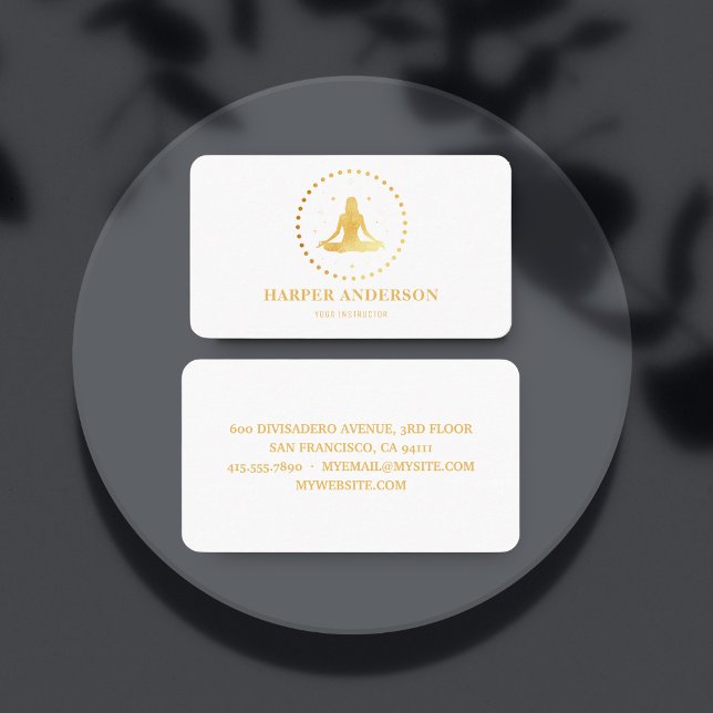 Modern Gold Yoga Instructor Logo Visitenkarte (Von Creator hochgeladen)