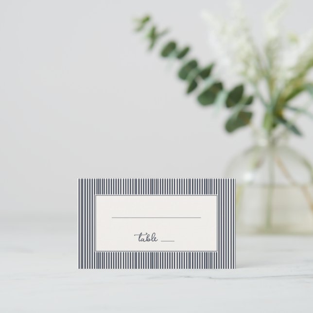 Modern Gray Stripes Platzkarte (Stehend Vorderseite)