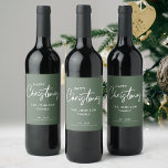Modern Green Christmas Weinetikett<br><div class="desc">Verwandeln Sie Ihre Urlaubsgeschenke mit diesem Personalisierten Grünen Weihnachtsweinlabel. Die eleganten Weihnachtsweinflaschen sind perfekt für eine Weihnachtsflasche geeignet und verleihen Ihrem Weihnachtsweingeschenk eine festliche Touch. Pair es mit kreativen Weihnachtsgeschenkideen für ein wunderschön präsentiertes Geschenk, das Ihre Weihnachtsverpackung in dieser Saison erhöht!</div>