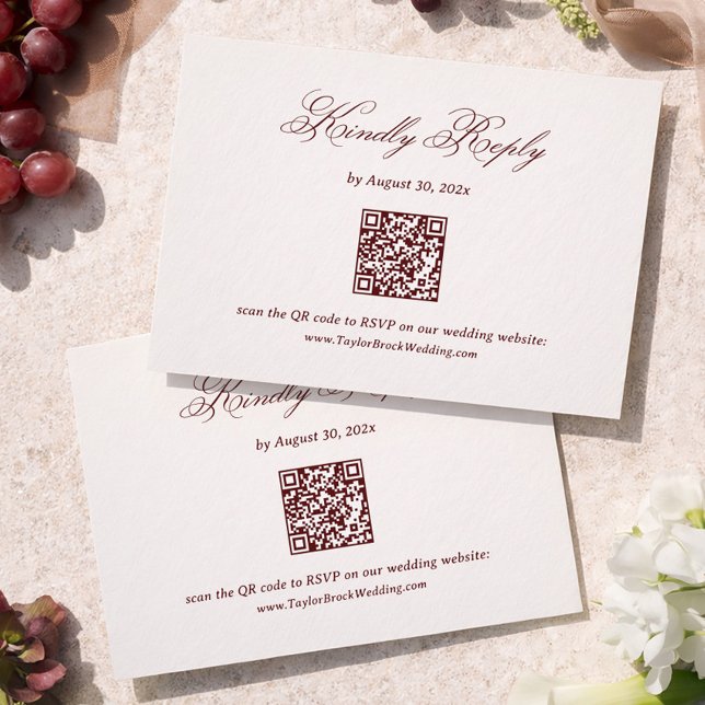 Modern Ivory and Burgundy Wedding RSVP Qr Code Begleitkarte (Von Creator hochgeladen)