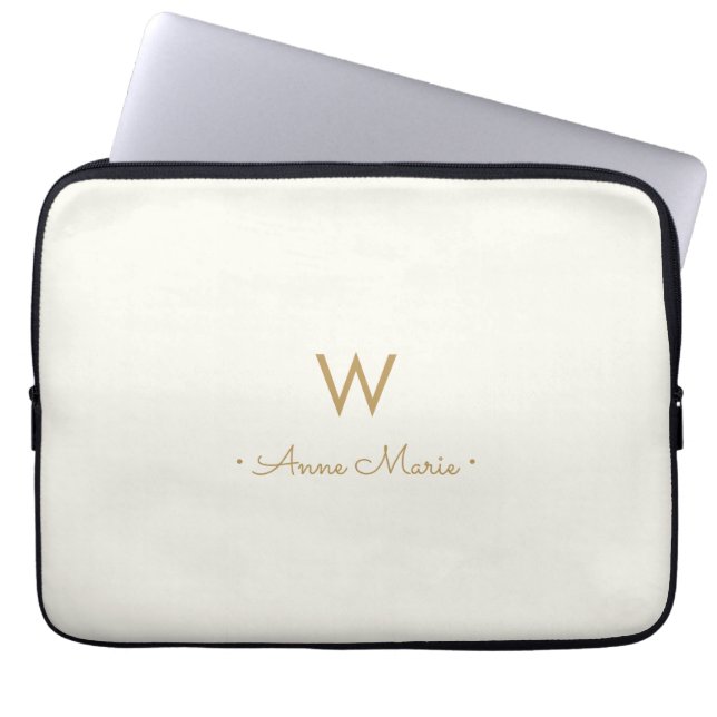 Modern Ivory Gold Script Monogram Laptopschutzhülle (Vorderseite)