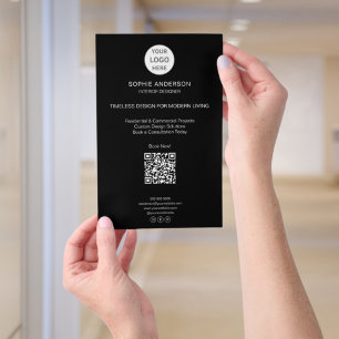 Modern Logo QR Schwarz Professionell Geschäftlich Flyer