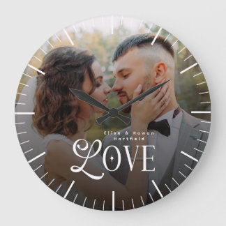 Modern Love Custom Wedding Photo Couples Monogram Große Wanduhr
