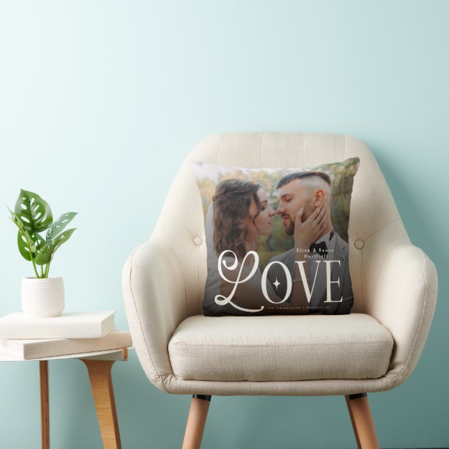 Modern Love Custom Wedding Photo Couples Monogram Kissen (Stuhl )