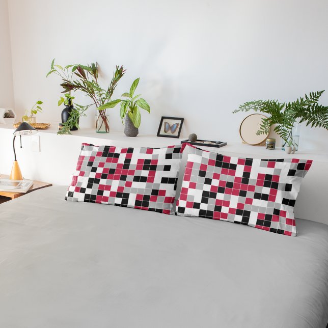 Modern Magenta Black Gray Geometric Kissenbezug (Von Creator hochgeladen)