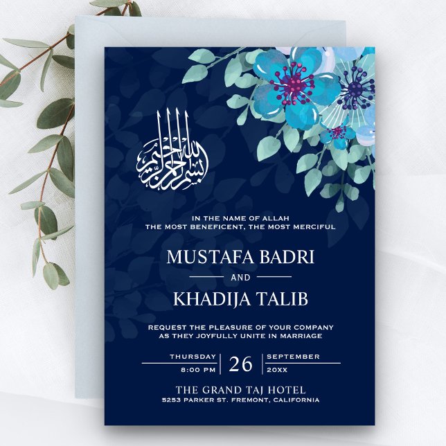 Modern Midnight Blue Floral Islamische Hochzeit Einladung (Von Creator hochgeladen)