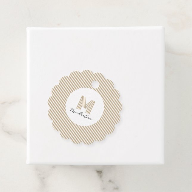 Modern Minimal Gold Stripes Monogram Geschenkanhänger (Beispiel)