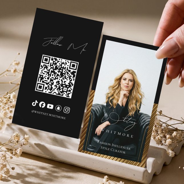 Modern Minimal Luxury Social Influencer QR Code Visitenkarte (Modern Minimal Luxury Social Influencer QR Code Business Card)