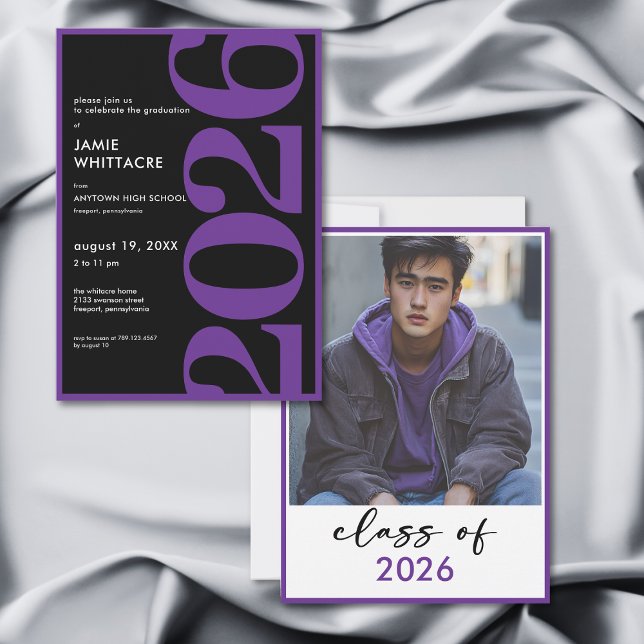 Modern Minimal Purple Typography Graduation Party Einladung (Modern Minimal Purple Typography Graduation Party Invitation)