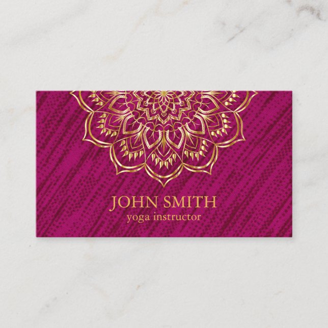 Modern Minimalist Red Gold Lotus Yoga Instructor B Visitenkarte (Vorderseite)