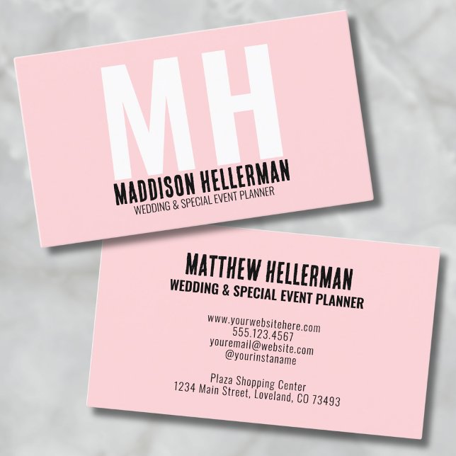 Modern Minimalistisch Blütenrosa Monogramm Visitenkarte (Simple Stylish Girly Pink Black Modern Monogram Business Card)