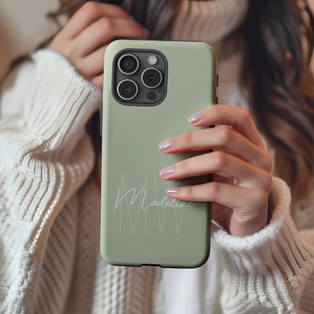 Modern minimalistisches Monogramm Hellgrün iPhone 16 Pro Max Hülle (Modern Minimalist Monogram Light Sage Green iPhone 16 Case by MINTIC DESIGN STUDIO)