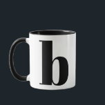 Modern Monogram Initial Letter Black and White B Tasse<br><div class="desc">Niedliches modernes B-Monogramm in Schwarzweiß. Wenn Ihr bevorzugter Brief auf dieser Tasse nicht funktioniert,  lesen Sie bitte die Monogramm-Tasse für den gewünschten Brief oder kontaktieren Sie mich.</div>
