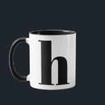 Modern Monogram Initial Letter h Black and White Tasse<br><div class="desc">Niedliches modernes h Monogramm in Schwarzweiß. Wenn Ihr bevorzugter Brief auf dieser Tasse nicht funktioniert,  lesen Sie bitte die Monogramm-Tasse für den gewünschten Brief oder kontaktieren Sie mich.</div>