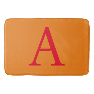 Modern Monogram Initial Letter Trendy Orange Red Badematte