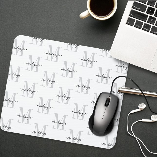 Modern Monogram Minimal Black White Mousepad (Von Creator hochgeladen)