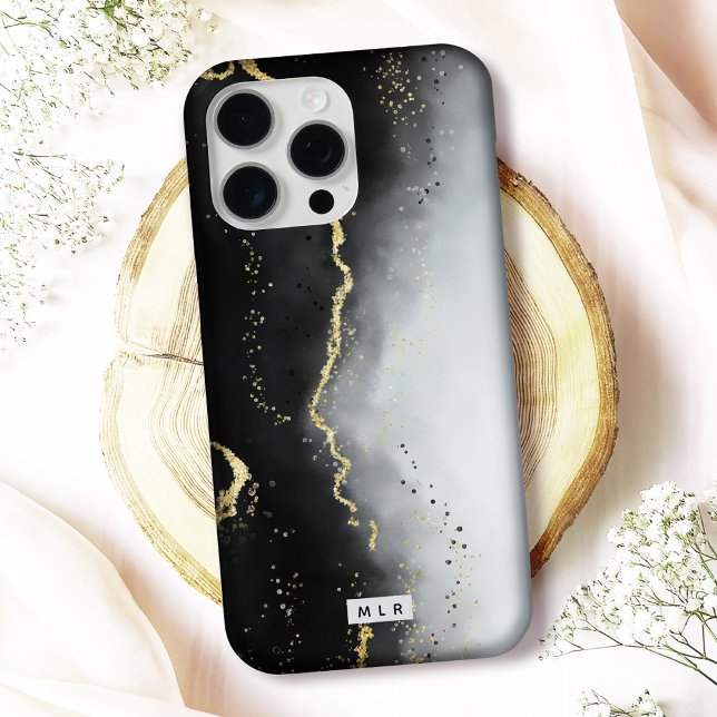 Modern Moody Ombre Black Agate und Custom Monogram Case-Mate iPhone Hülle (Protect your phone in style with this elegant "Ethereal Mist" monogrammed iPhone case
)