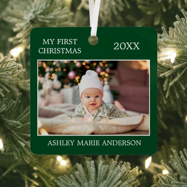 Modern My First Christmas Baby Foto Green Ornament Aus Metall (InSitu)