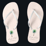 Modern Palm Tree Bride Tribe Blush Bachelorette Flip Flops<br><div class="desc">Personalisierte Bachelorette-Flip-Flops mit "Brautstamm" im modernen Script-Schriftart und einer tropischen Aquarellpalme auf einem blüten Hintergrund. Personalisieren Sie mit dem Namen - kaufen Sie eine für jede Frau.</div>