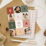 Modern Pastel & Gold Weihnachtsbaum Foto Collage Folien Feiertagskarte<br><div class="desc">Mit unserer Foil Holiday Card können Sie Ihre Urlaubsstimmung steigern. Eine atemberaubende Collage aus 5 Fotos glänzt in Pastellfarben und Gold, die von einem festlichen Weihnachtsbaum geschmückt sind. Die Botschaft "Merry and Bright" im sans-serif-Schriftart fügt eine Touch Eleganz hinzu, während Ihr Familienname und das Jahr eine persönliche Verbindung schaffen. Auf...</div>