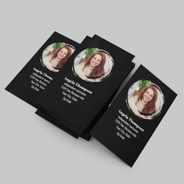 Modern Photo QR Code Custom Black Visitenkarte (Business card with modern style and photo template.)