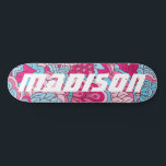 Modern Pink Blue Flowers Girl Floral Individuelle  Skateboard<br><div class="desc">Moderne Pink Blue Flowers Girly Floral Individuelle Name Skateboard zeigt Ihren personalisierten Namen in der modernen Typografie auf einem Hintergrund von fett und farbenfroh Blätter und Blume in Rosa und Blau. Personalisieren Sie diese, indem Sie den Text in dem dafür vorgesehenen Textfeld bearbeiten. Geben Sie Ihrem Lieblingskateboarder zu Weihnachten, Geburtstag...</div>