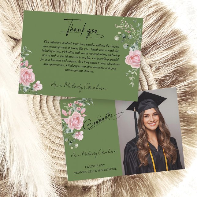 Modern Pink Roses Script Graduation Photo Dankeskarte (Von Creator hochgeladen)