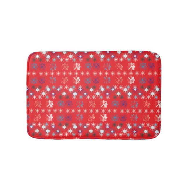 Modern Red Christmas Holiday Snowflake Muster Badematte (Vorderseite)
