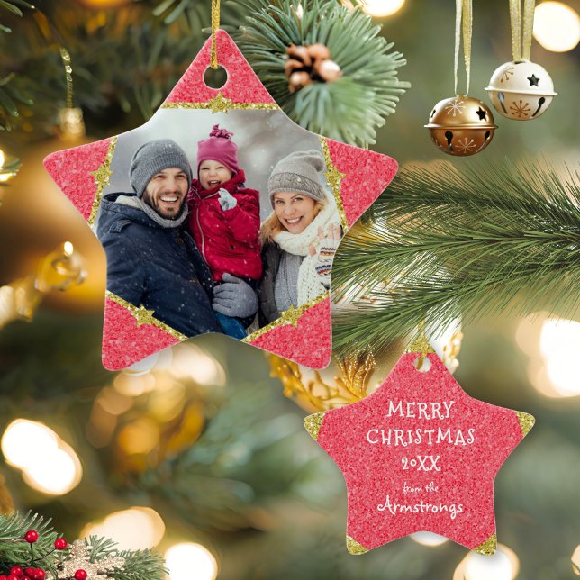 Modern Red Gold Stars Foto Weihnachten Trendy Keramik Ornament (Modern Red Gold Stars Photo Christmas Trendy Ceramic Ornament ©Susanne Sachers - Sunny Mind 🌞)
